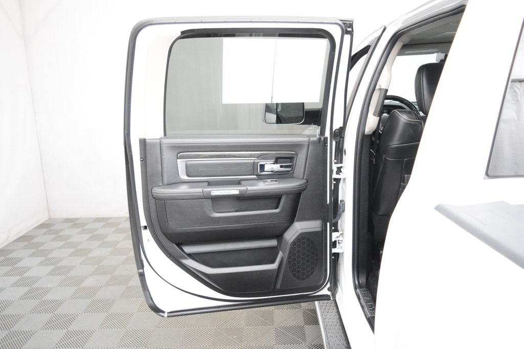 Used 2014 RAM 1500 Limited AWD/4WD image 11