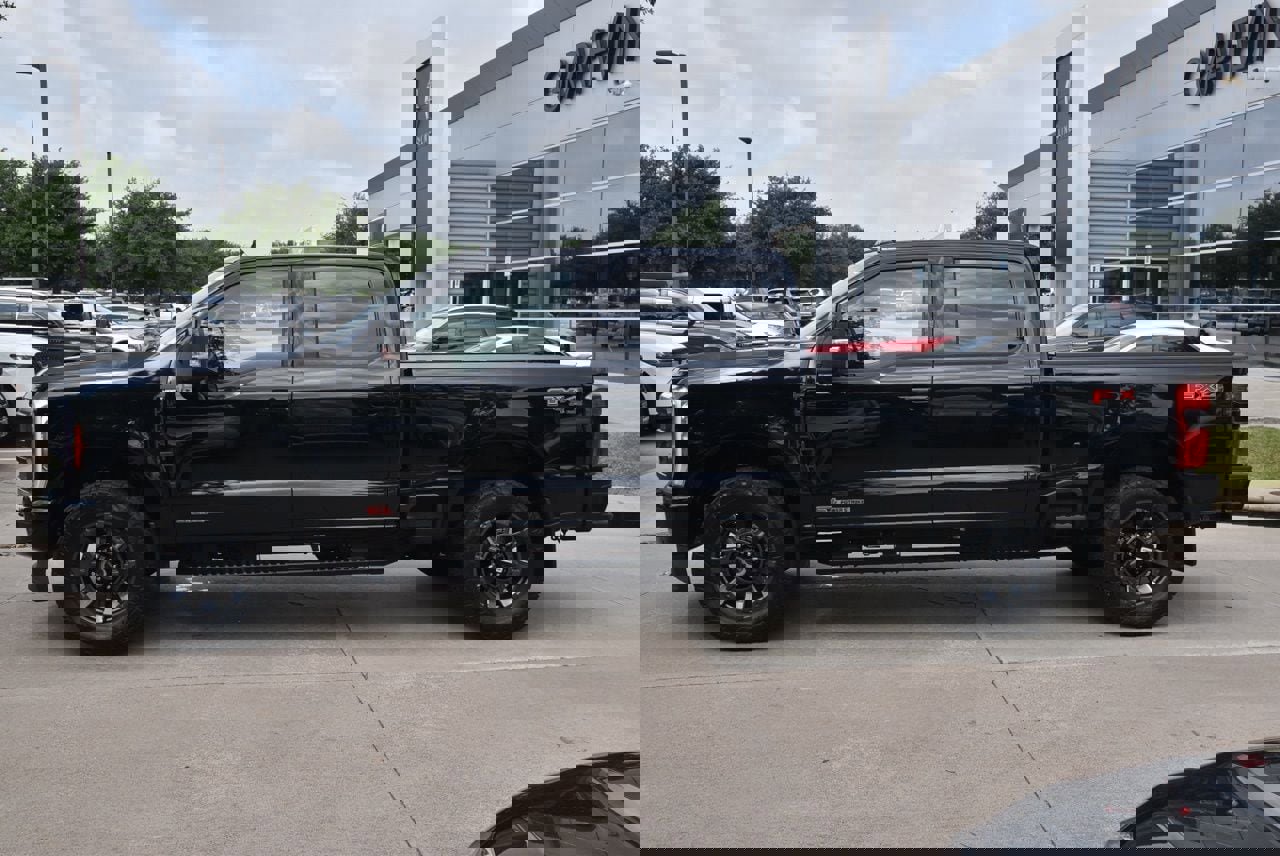 Certified 2023 Ford F250 Lariat w/ Lariat Ultimate Package AWD/4WD image 12