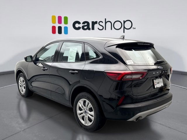 Used 2023 Ford Escape AWD image 3