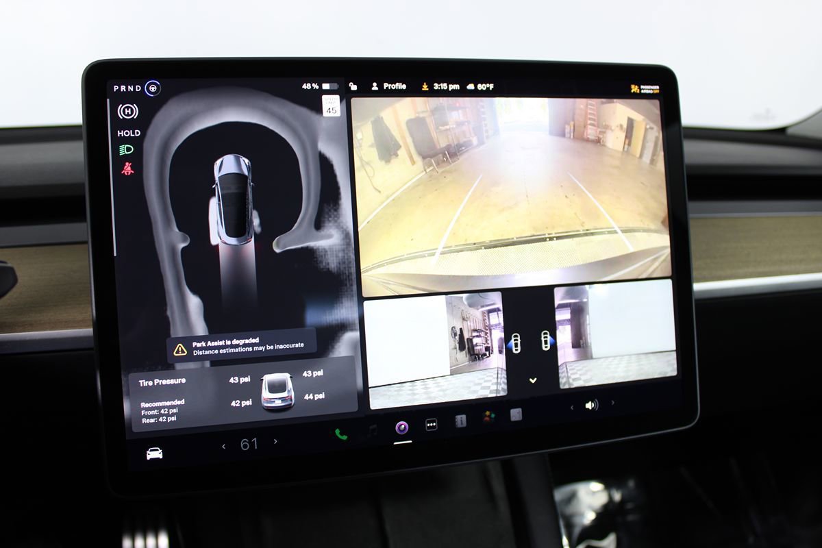 Used 2023 Tesla Model 3 Performance AWD/4WD image 18