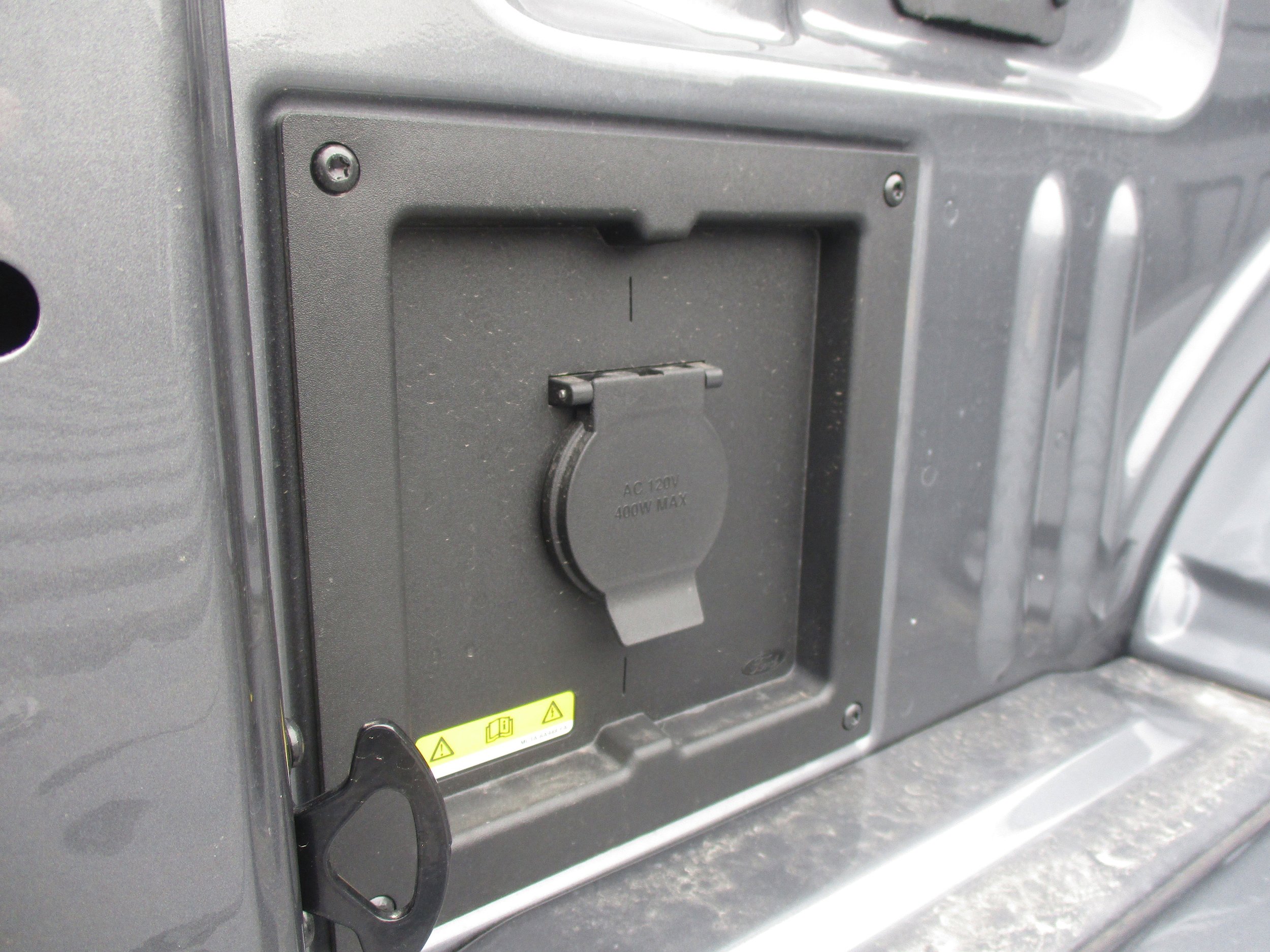 New 2026 Ford F150 XLT w/ Equipment Group 302A MID image 6