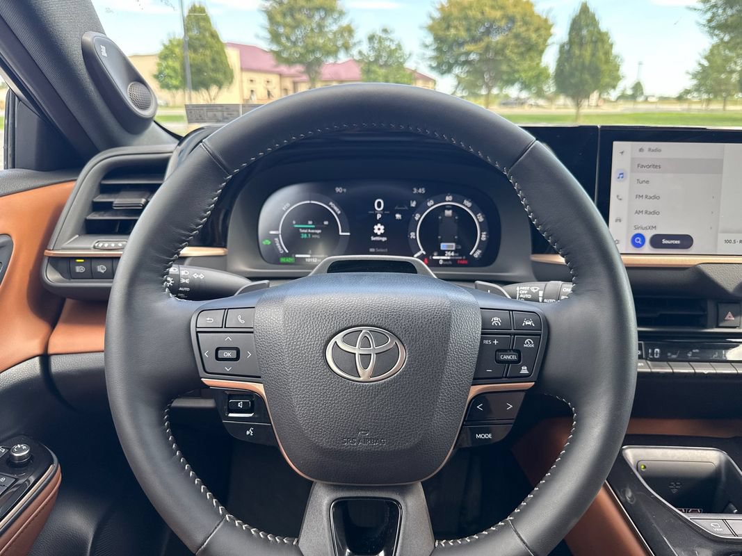 Used 2025 Toyota Crown Signia w/ Advanced Technology Package AWD/4WD image 25