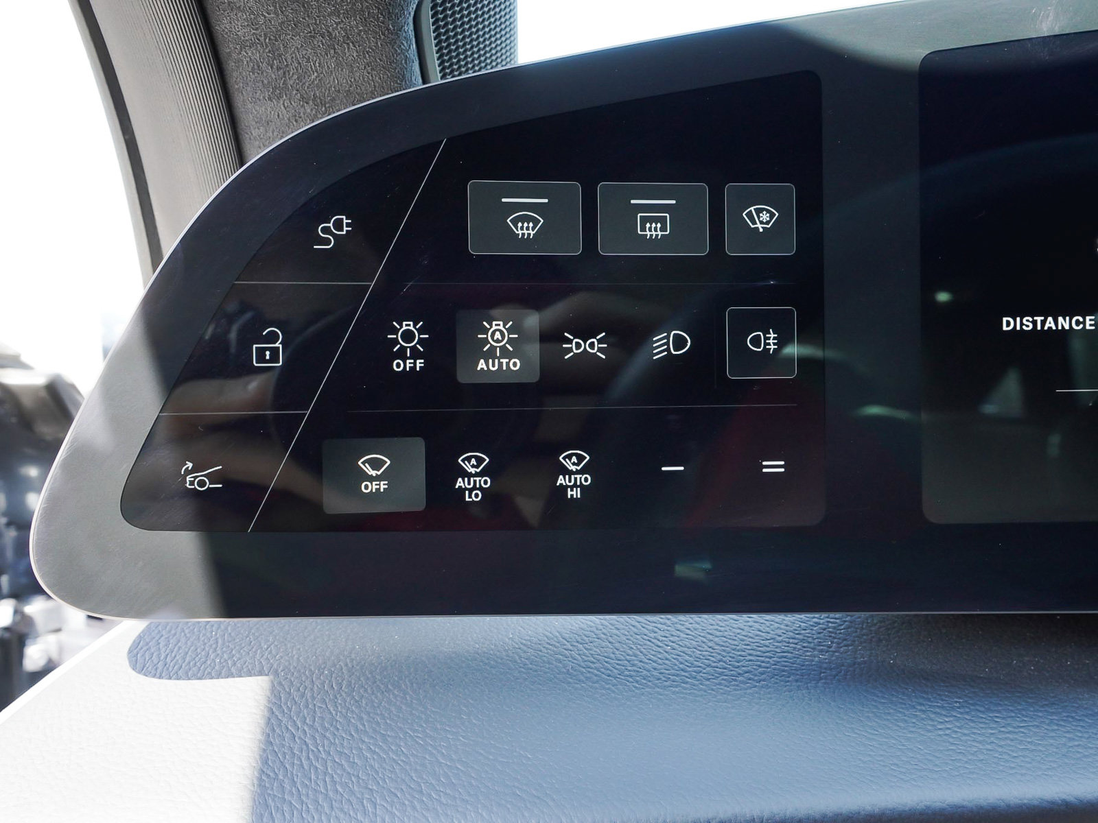 Used 2024 Lucid Air Touring image 22