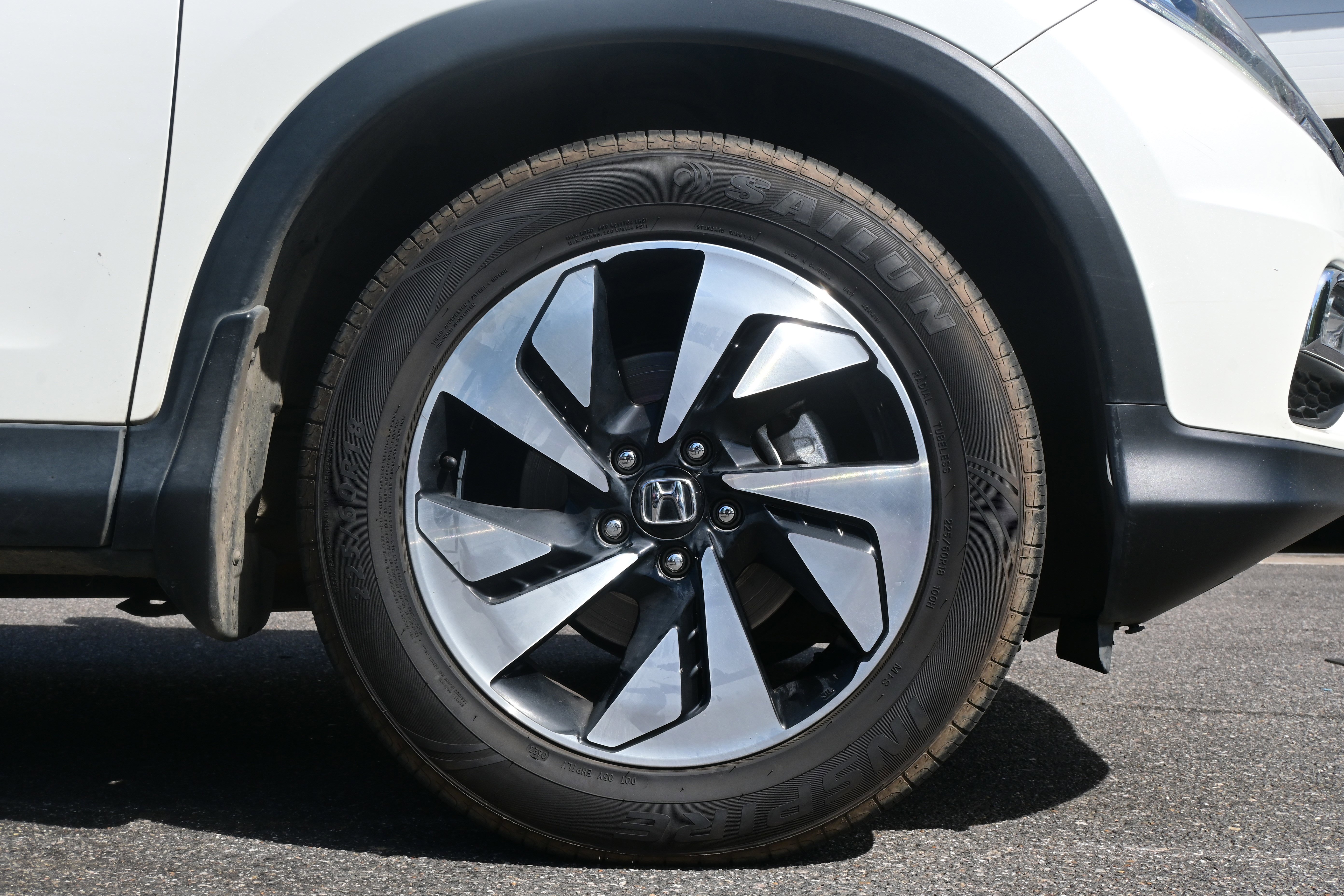 Used 2016 Honda CR-V Touring image 13