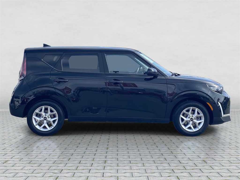Used 2024 Kia Soul LX w/ Option Group 015 image 8