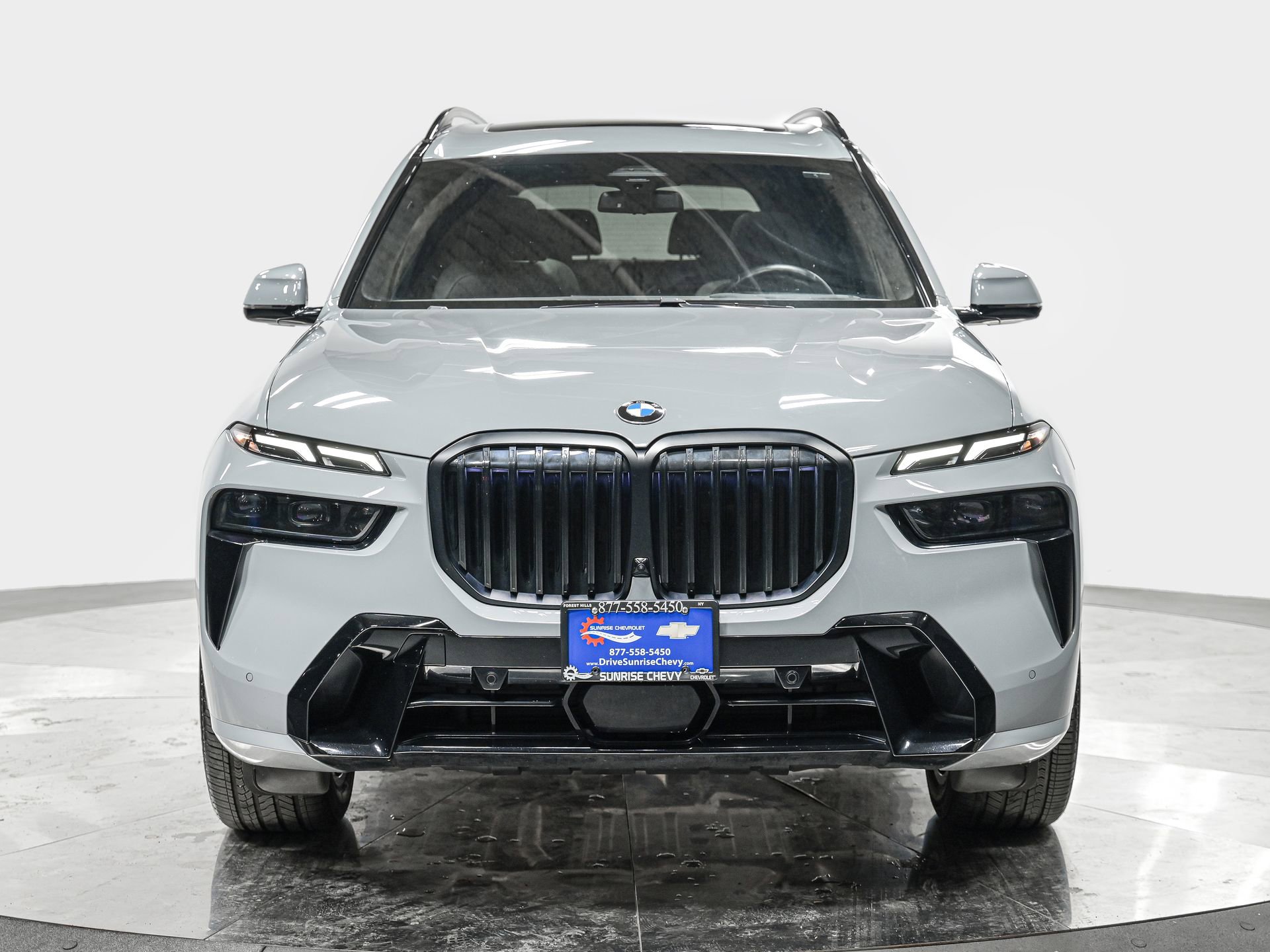 Used 2023 BMW X7 xDrive40i w/ M Sport Package image 10