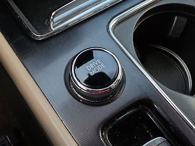 Used 2021 Lincoln Corsair FWD image 26