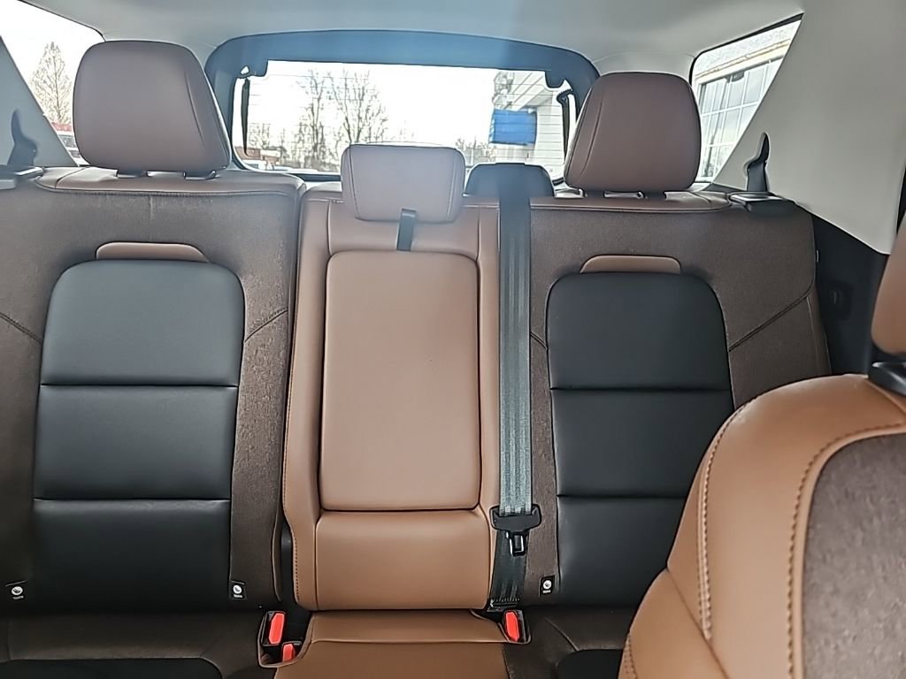 Used 2025 Ford Bronco Sport Outer Banks w/ Outer Banks Tech Package+ AWD/4WD image 10