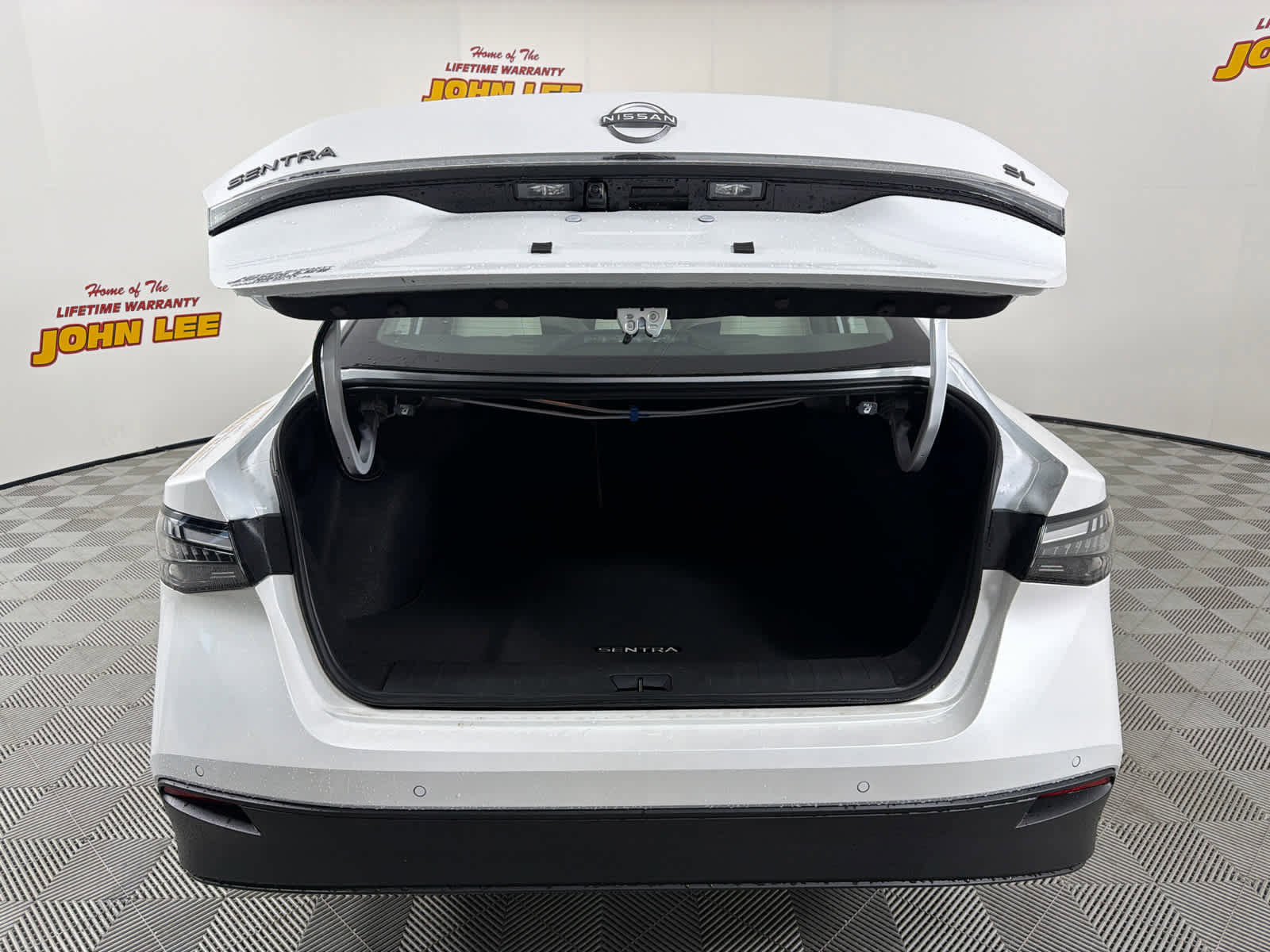 New 2026 Nissan Sentra SL w/ Floor Mat Package image 5