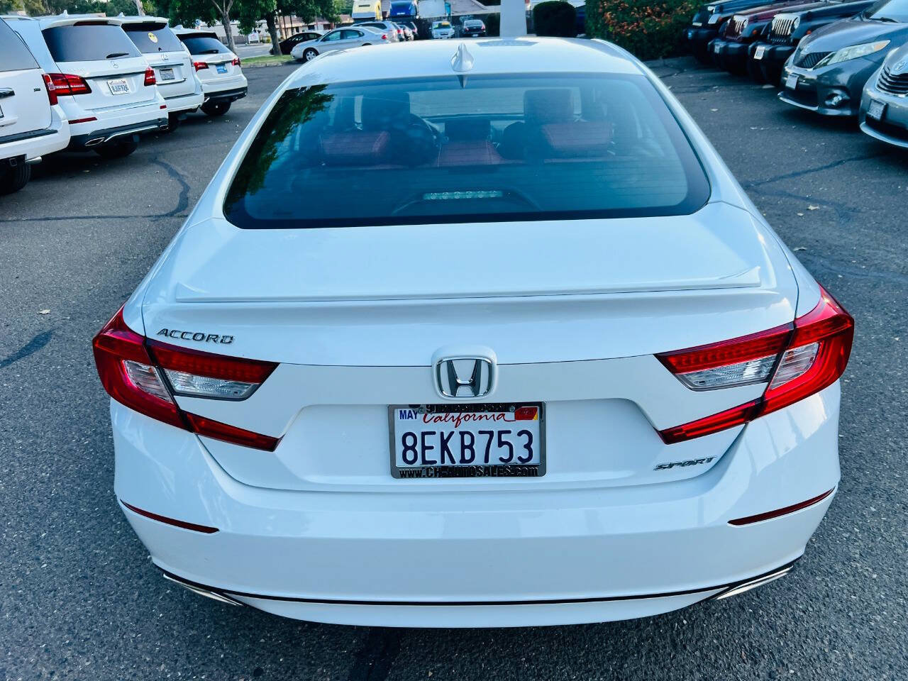 Used 2018 Honda Accord Sport image 8