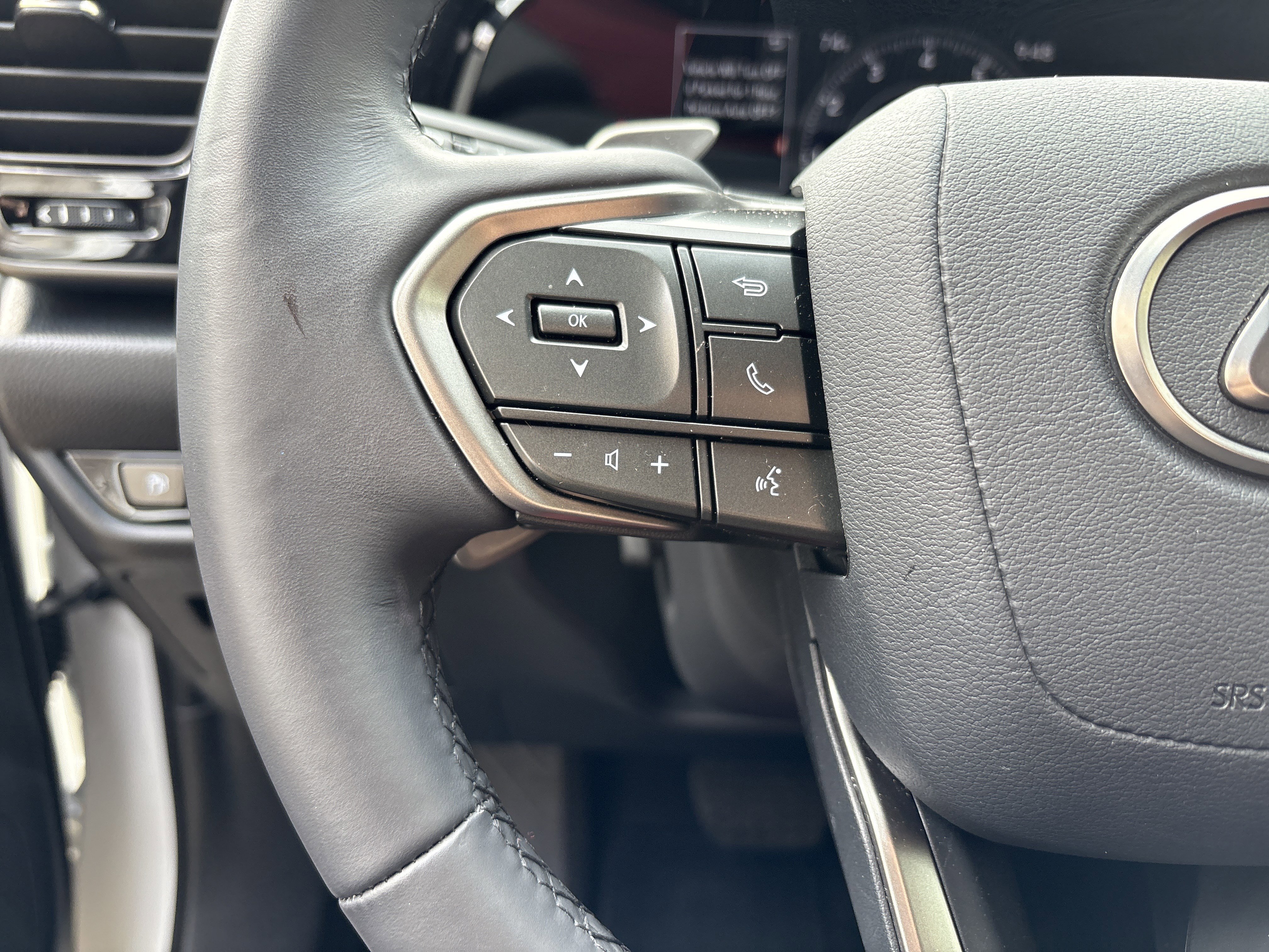 Used 2025 Lexus NX 350 AWD w/ Accessory Package (Z2) image 17