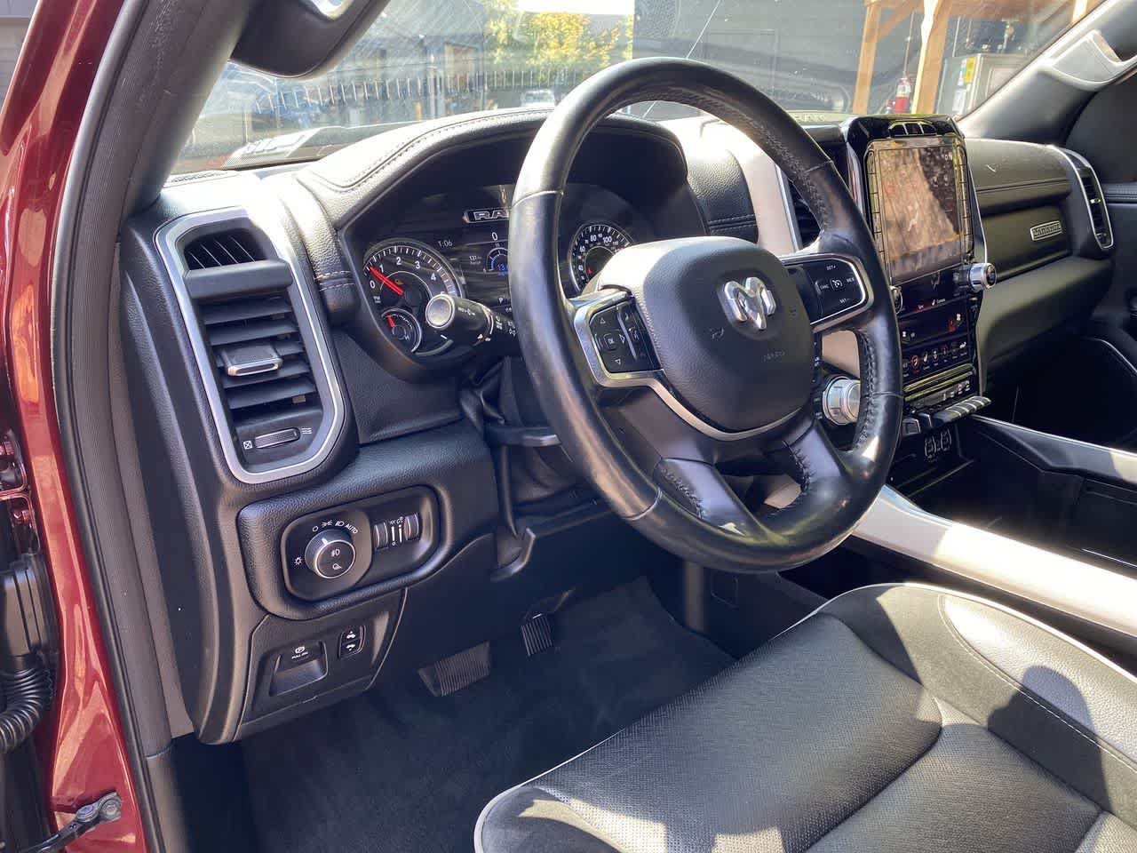 Used 2019 RAM 1500 Laramie w/ Sport Appearance Package AWD/4WD image 2