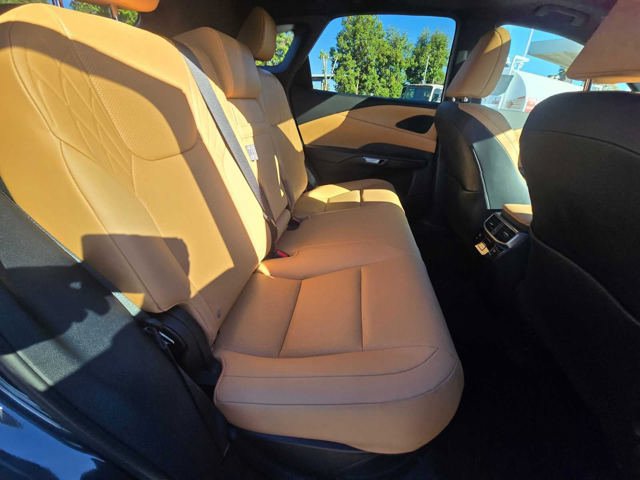 Certified 2026 Lexus RX 350h w/ Convenience Package AWD/4WD image 12