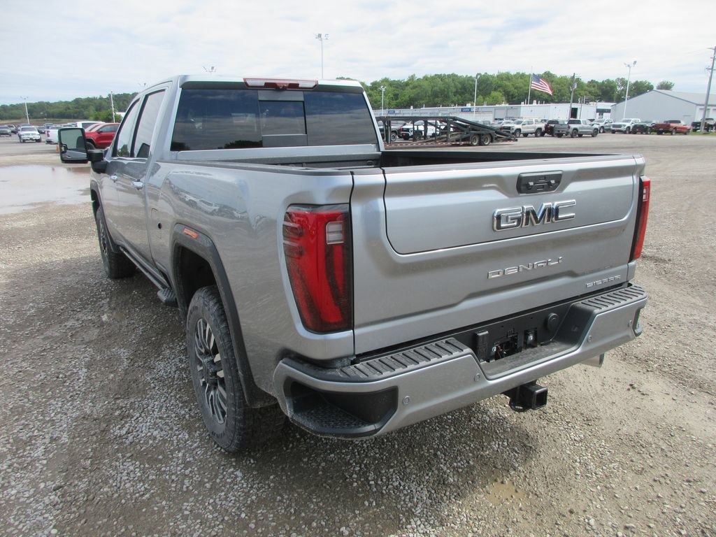 New 2026 GMC Sierra 2500 Denali Ultimate AWD/4WD image 7