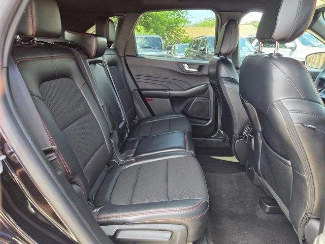 Used 2025 Ford Escape ST-Line FWD image 25