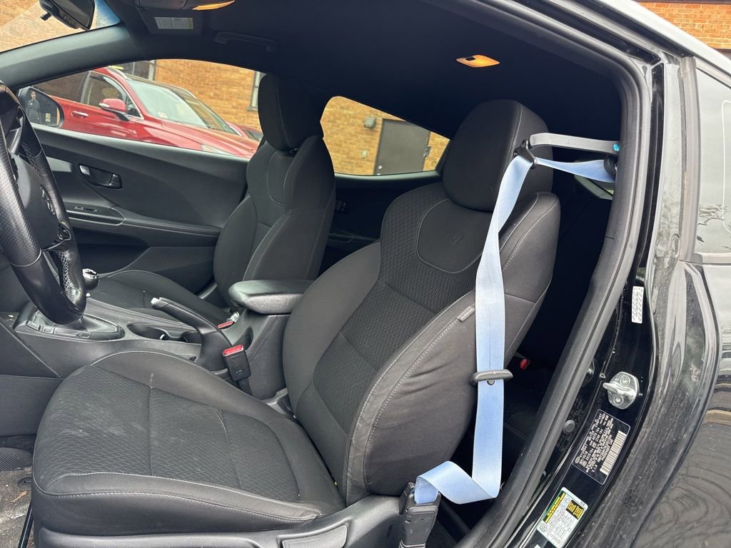 Used 2019 Hyundai Veloster N N FWD image 7