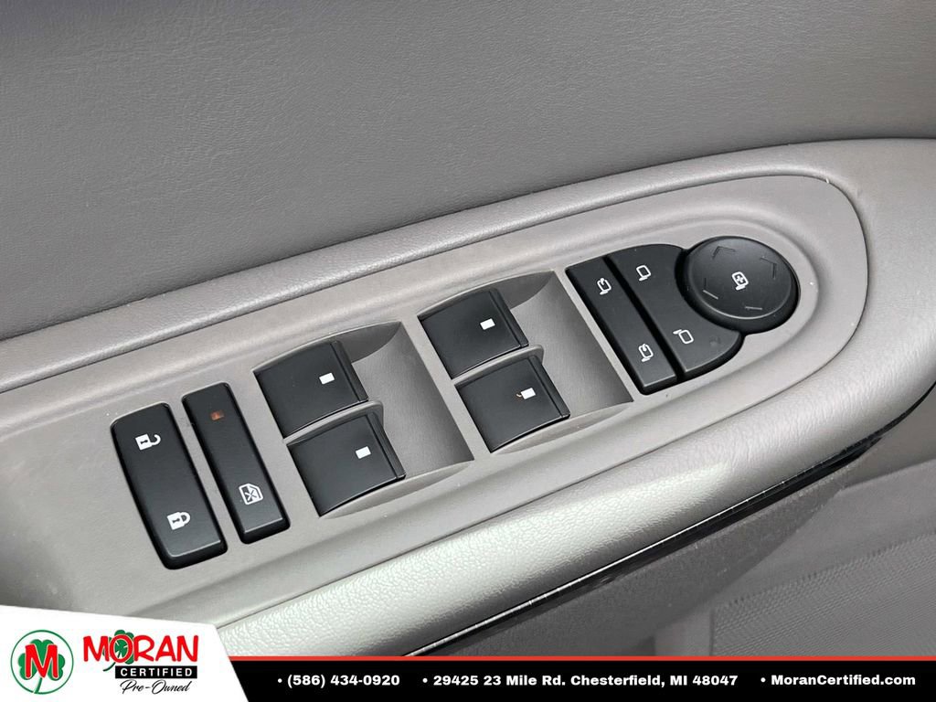 Used 2016 Chevrolet Traverse LTZ AWD/4WD image 15