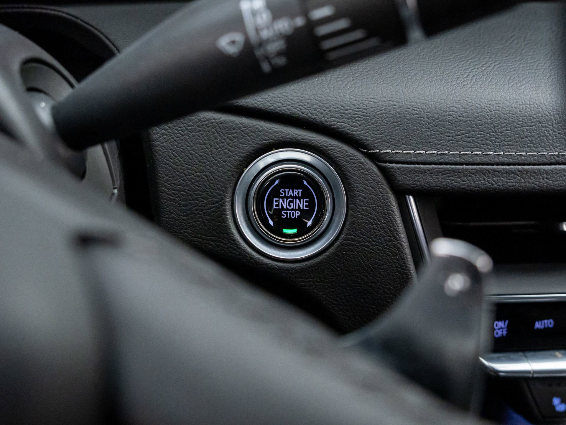 Used 2025 Cadillac CT5 Premium Luxury w/ Technology Package image 29