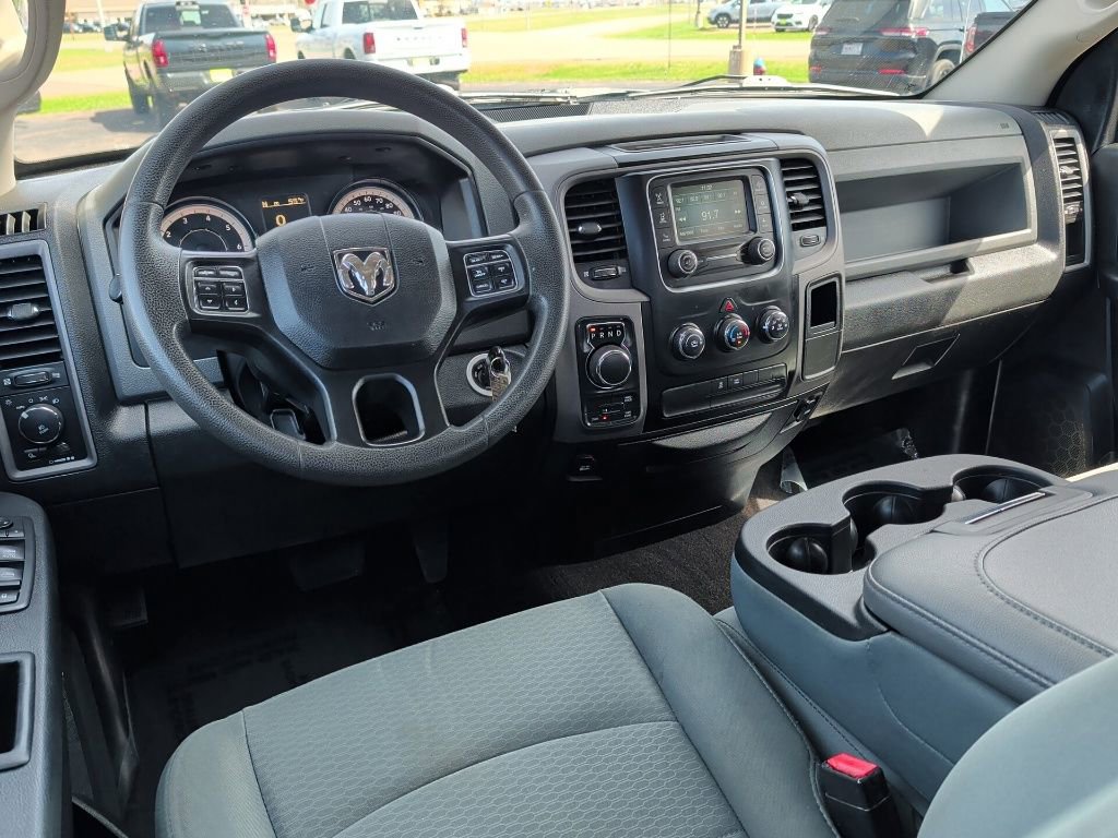 Used 2017 RAM 1500 Express w/ Express Value Package AWD/4WD image 12
