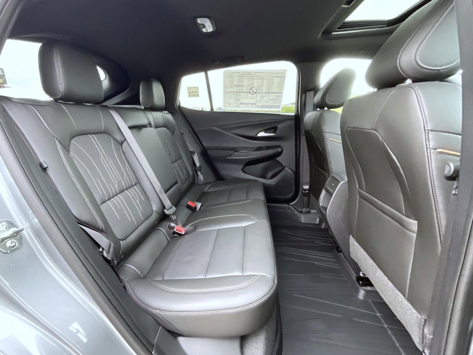 New 2026 Buick Envista Avenir image 18