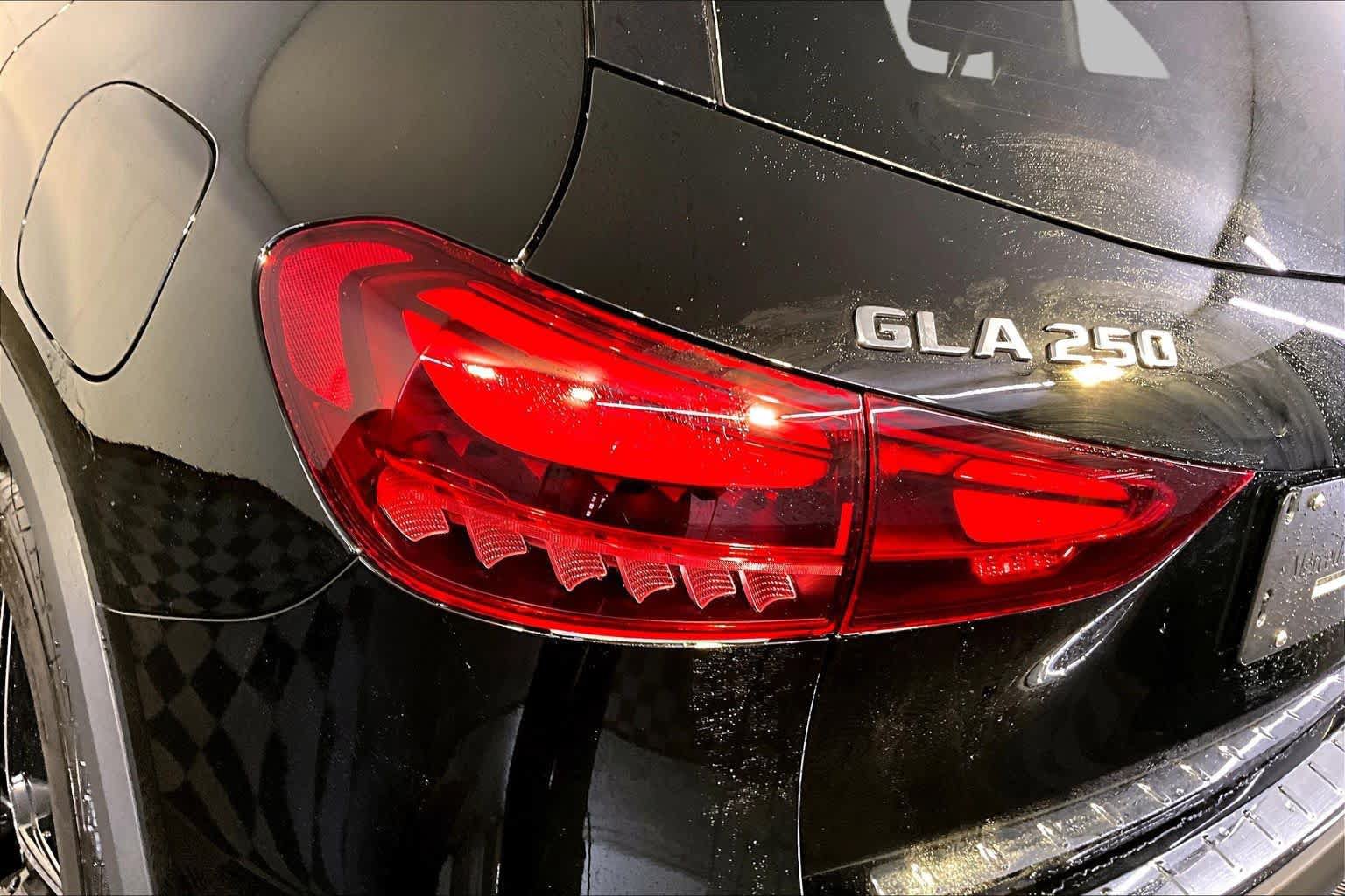 New 2026 Mercedes-Benz GLA 250 4MATIC image 5
