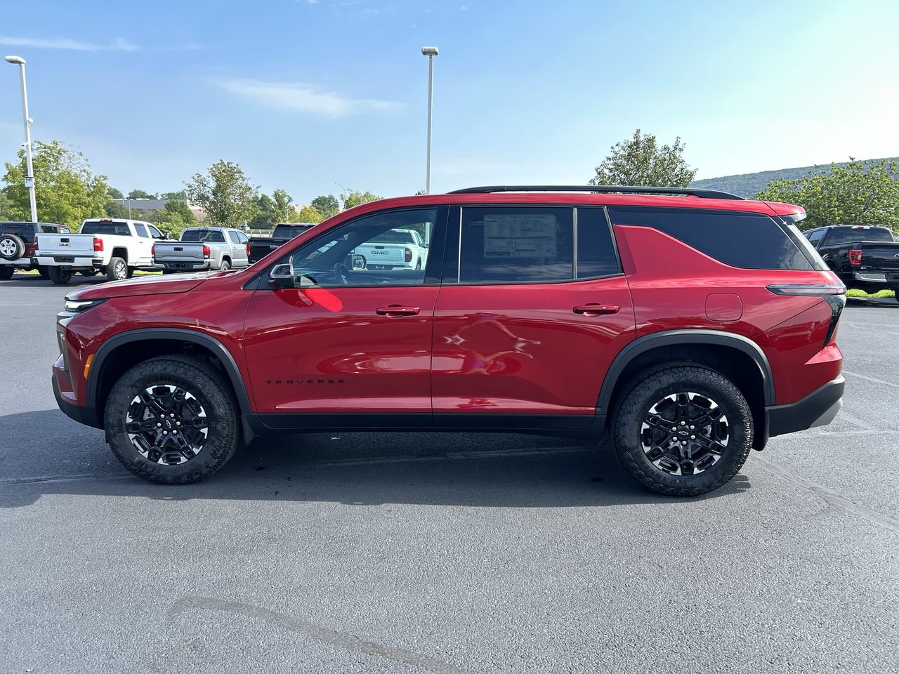 New 2027 Chevrolet Traverse Z71 w/ Driver Confidence Package AWD/4WD image 4
