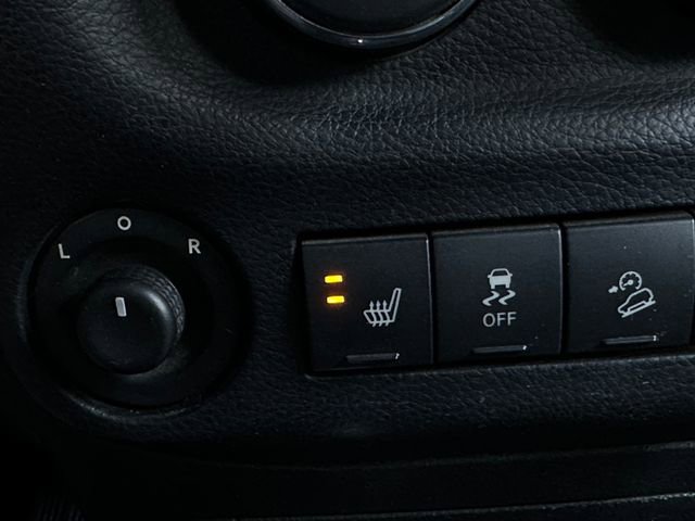 Used 2016 Jeep Wrangler Unlimited Rubicon image 28