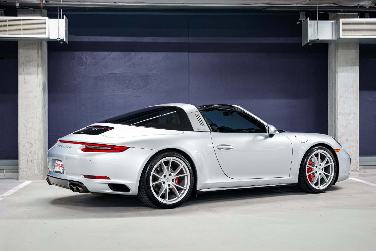Used 2018 Porsche 911 Targa 4S AWD/4WD image 3