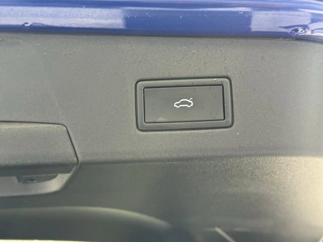 Used 2021 Volkswagen ID.4 1st Edition image 5