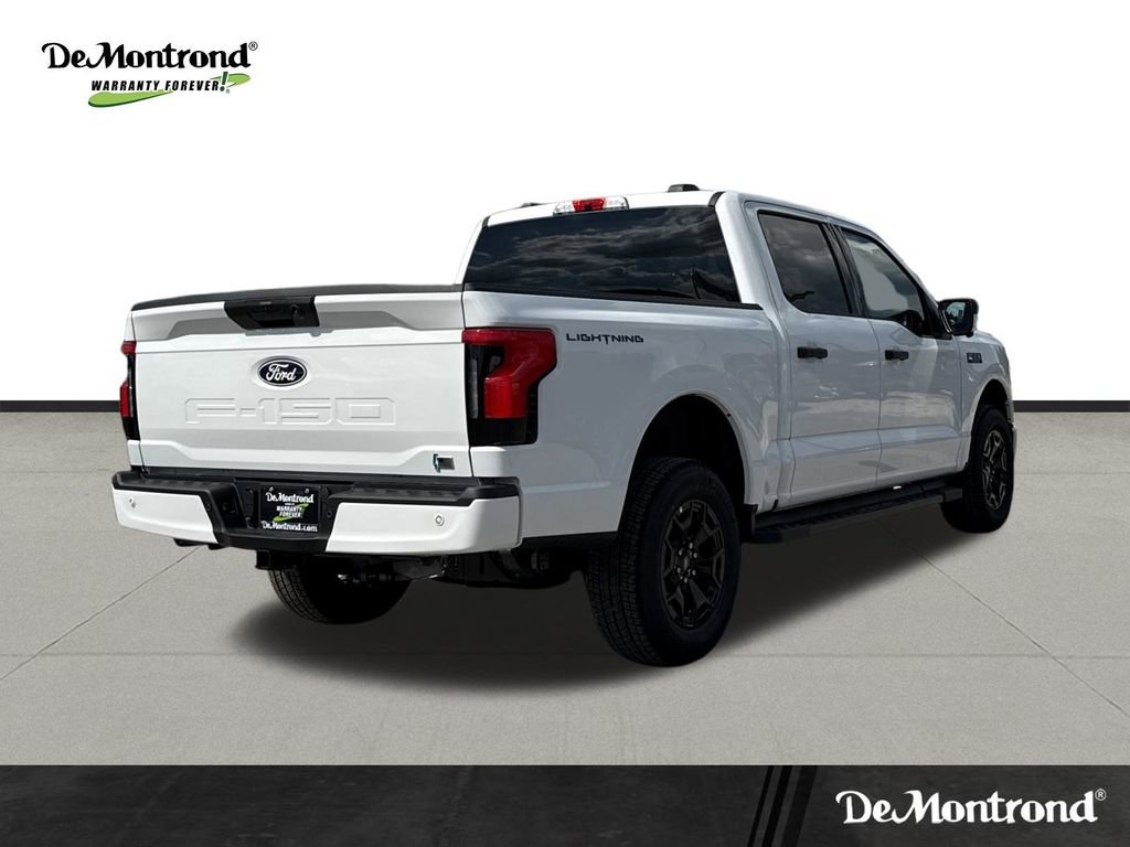 New 2025 Ford F150 Lightning XLT image 5