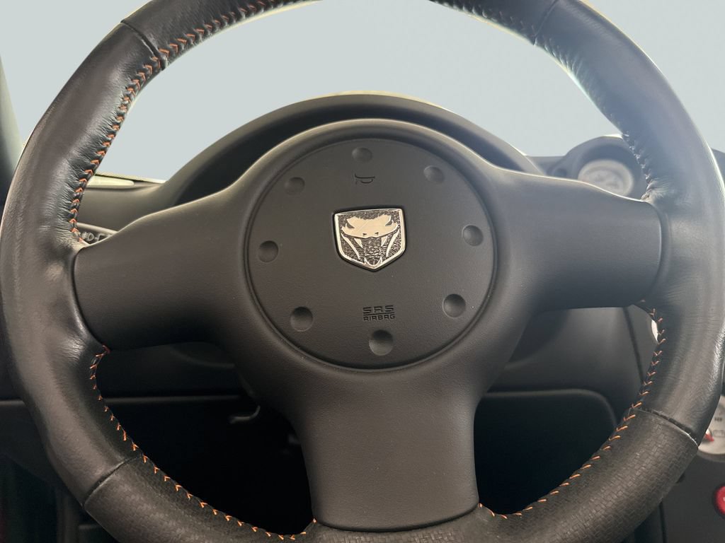 Used 2005 Dodge Viper SRT-10 w/ Copperhead Edition Group RWD image 11