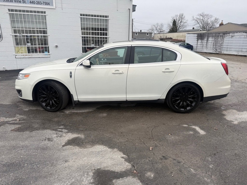 Used 2012 Lincoln MKS AWD image 5