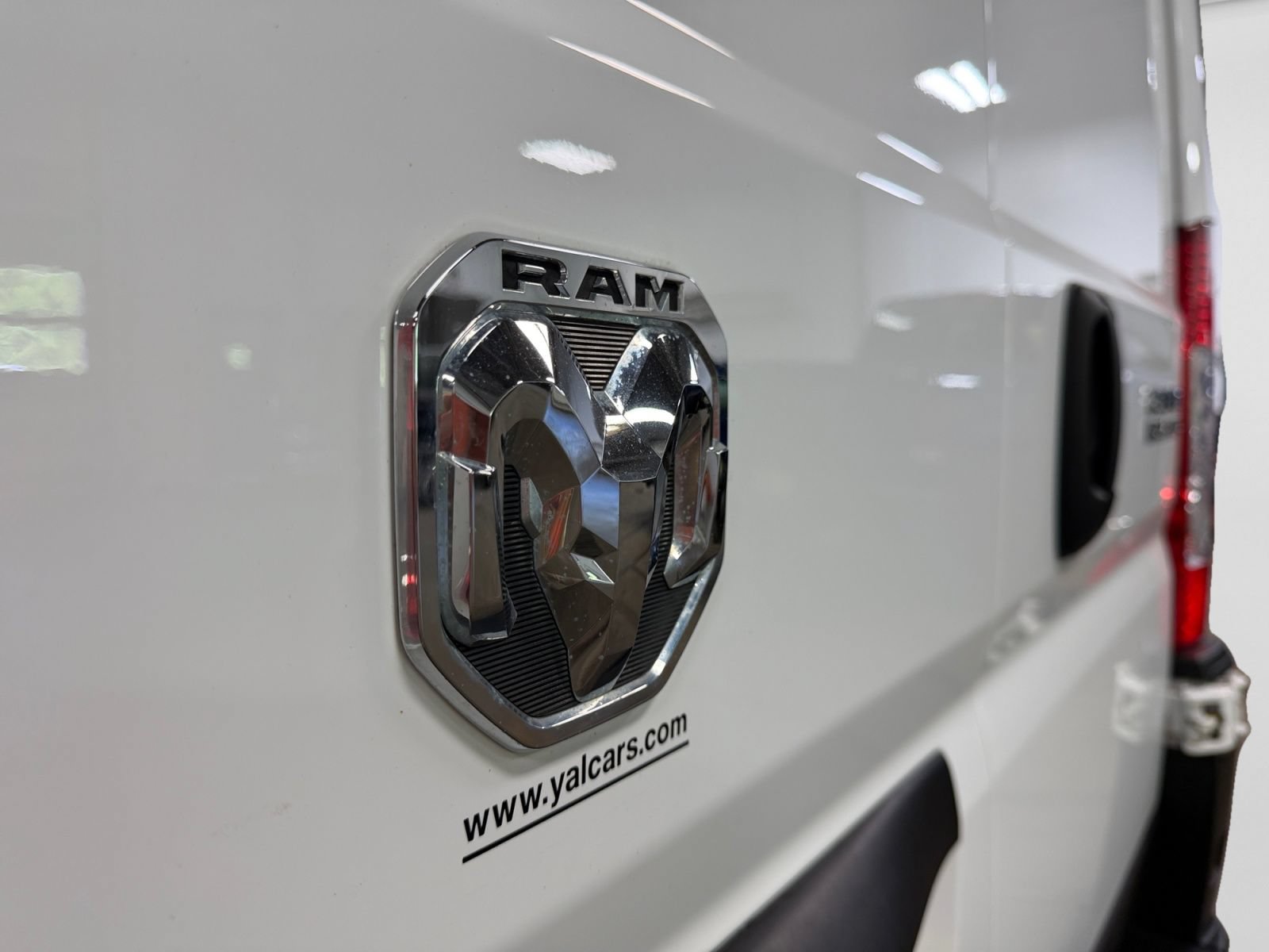 Used 2023 RAM ProMaster 2500 w/ Interior LED Lighting Group FWD image 12