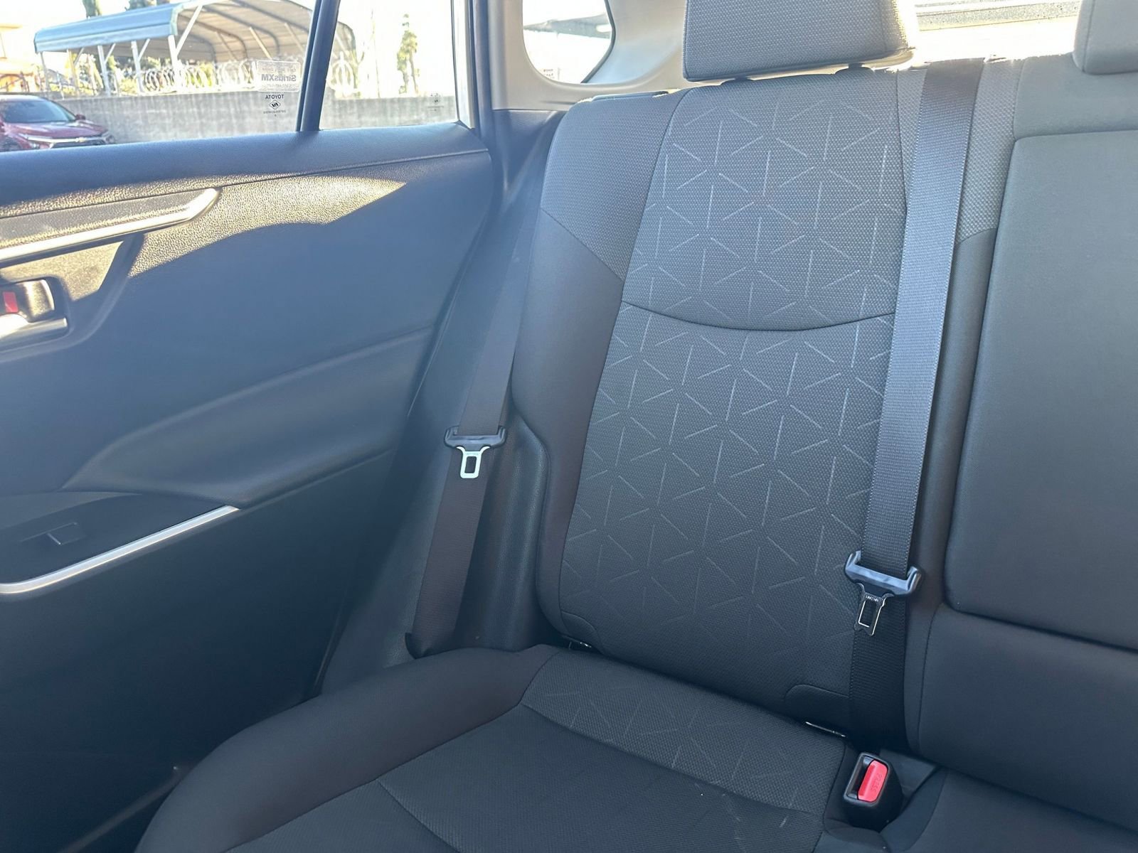 Used 2025 Toyota RAV4 XLE w/ Convenience Package image 39