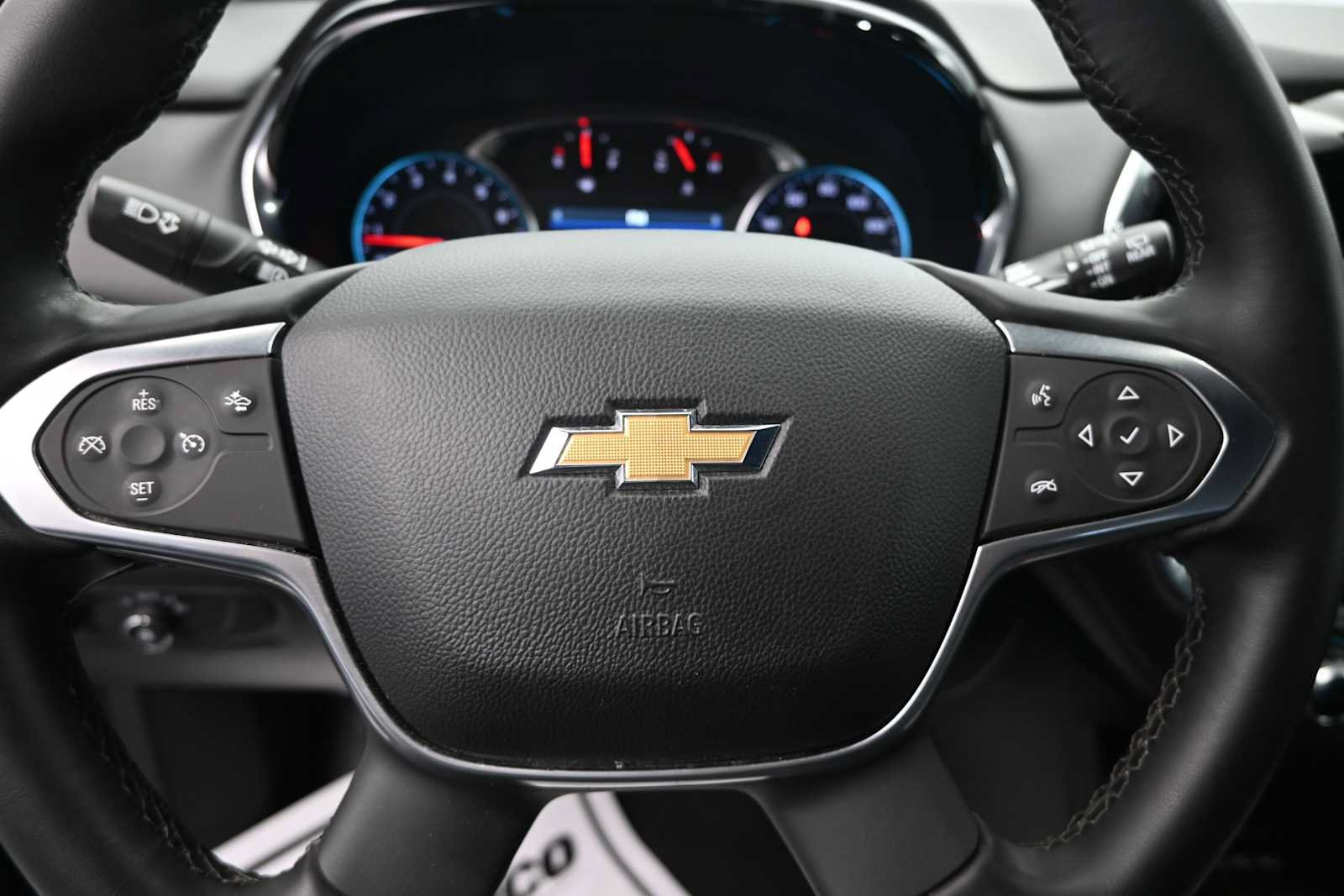 Used 2023 Chevrolet Traverse LT AWD/4WD image 13