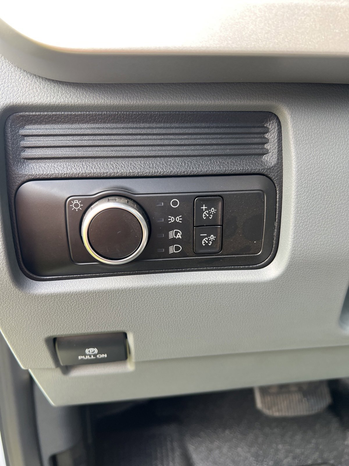 New 2026 Ford F550 4x4 Regular Cab Super Duty image 12