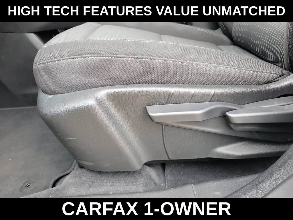Used 2025 Chevrolet Equinox LT AWD/4WD image 16