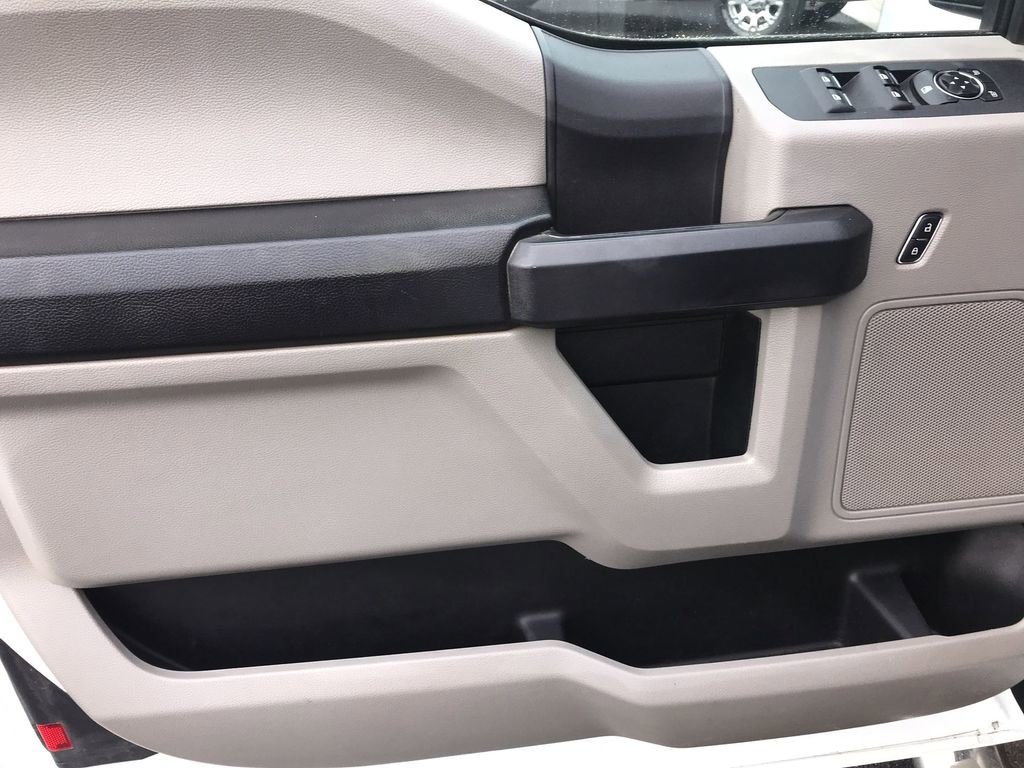 Used 2017 Ford F350 XL w/ Power Equipment Group image 13