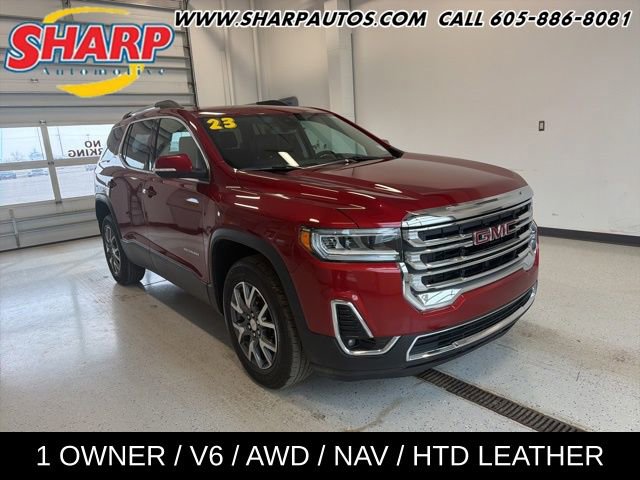 Used 2023 GMC Acadia SLT image 1
