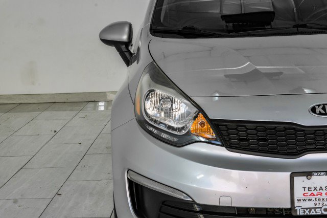 Used 2017 Kia Rio LX image 41