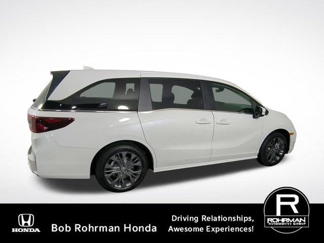 New 2027 Honda Odyssey Touring image 9