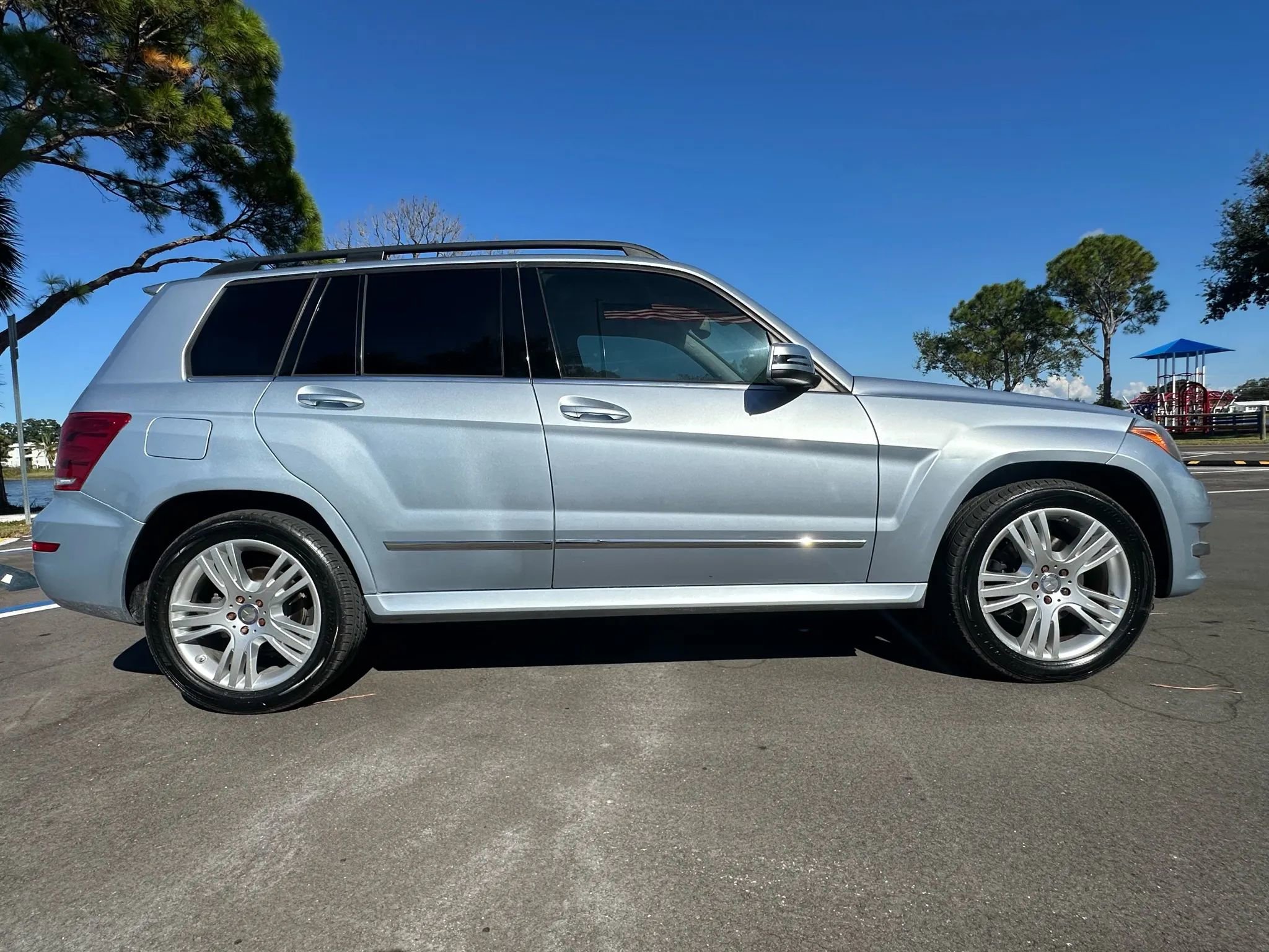 Used 2013 Mercedes-Benz GLK 350 2WD image 8