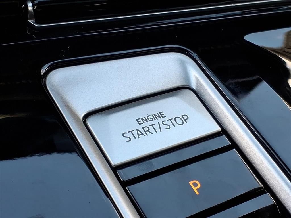 New 2026 Volkswagen Atlas Cross Sport SE image 12