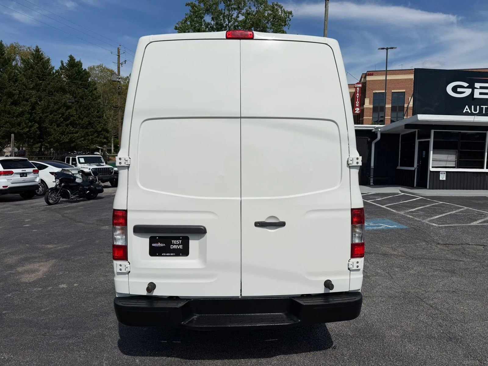 Used 2016 Nissan NV 2500 S w/ Power Package RWD image 7