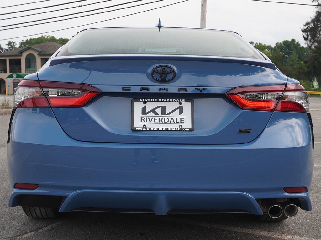 Used 2024 Toyota Camry SE FWD image 8