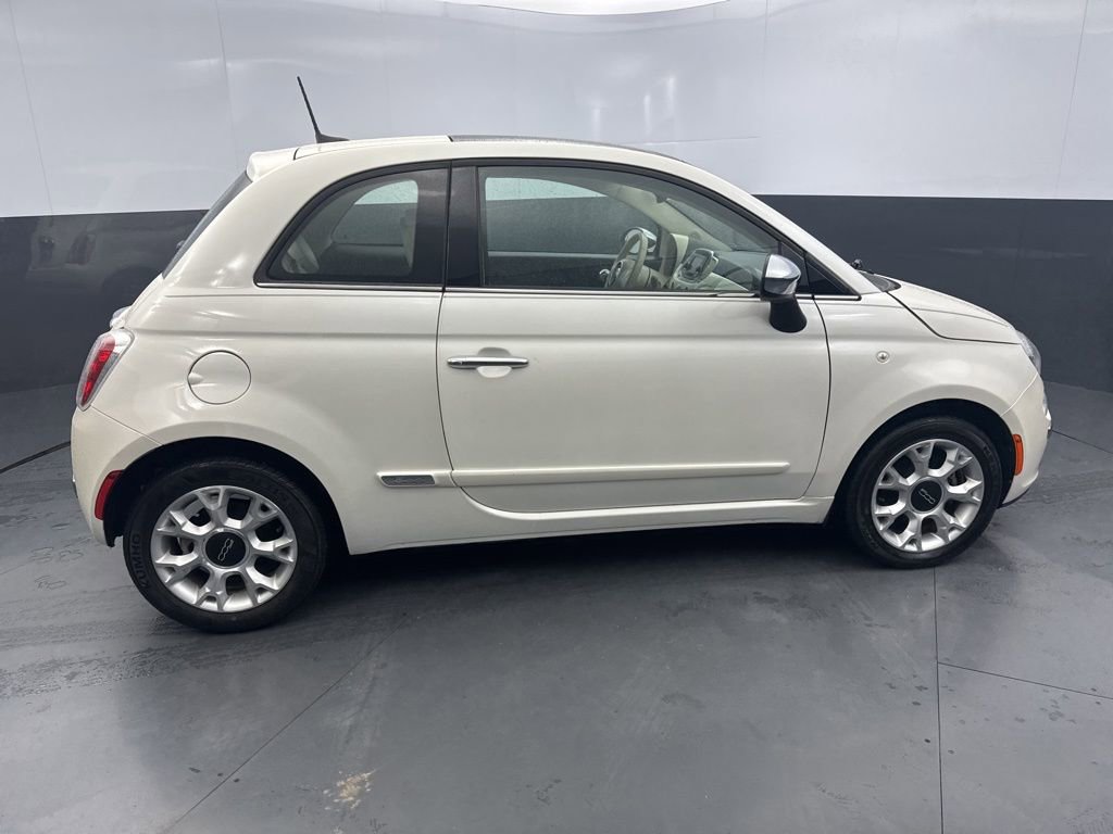 Used 2016 FIAT 500 Lounge image 6