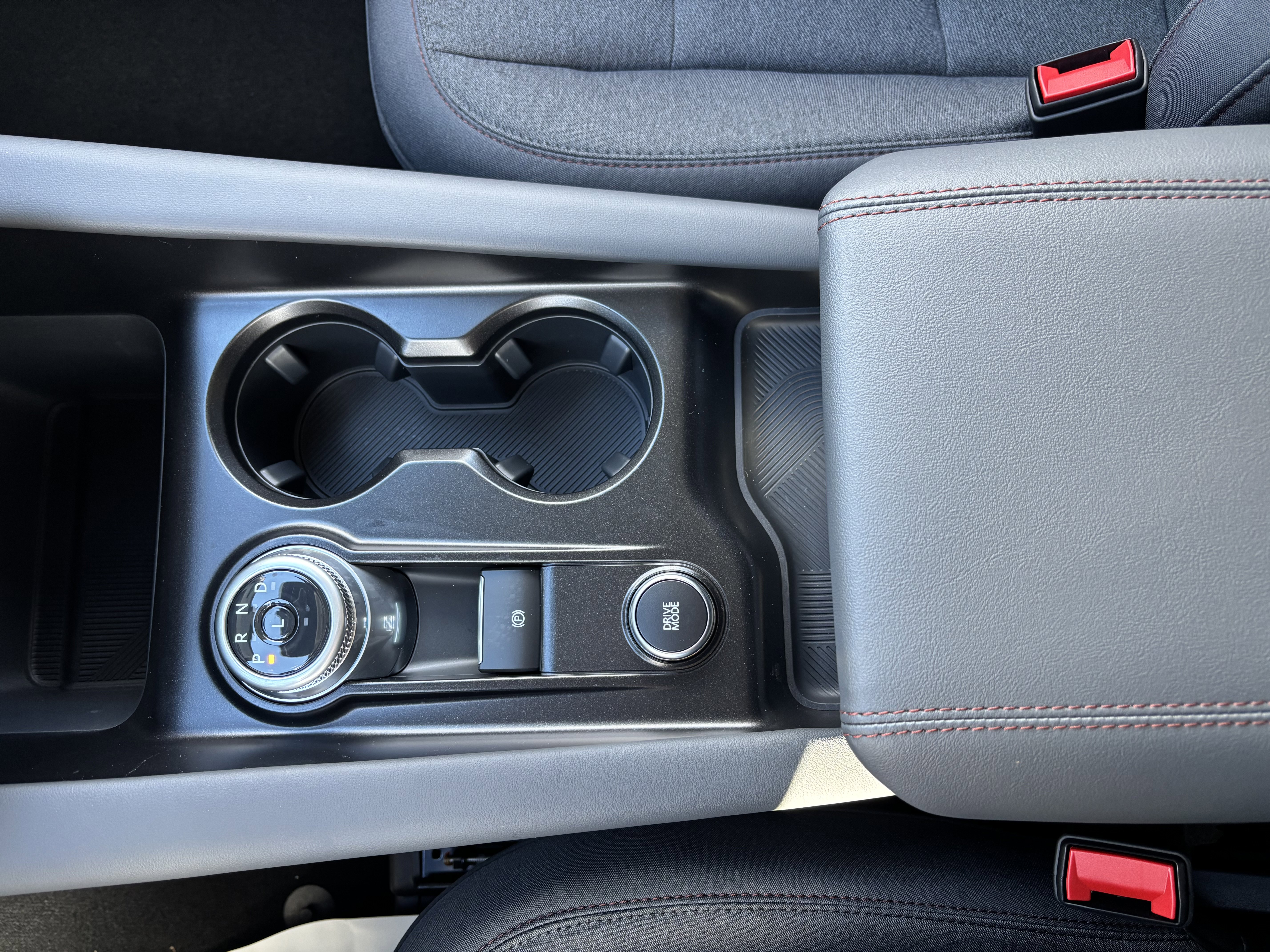 New 2026 Ford Explorer Active image 17