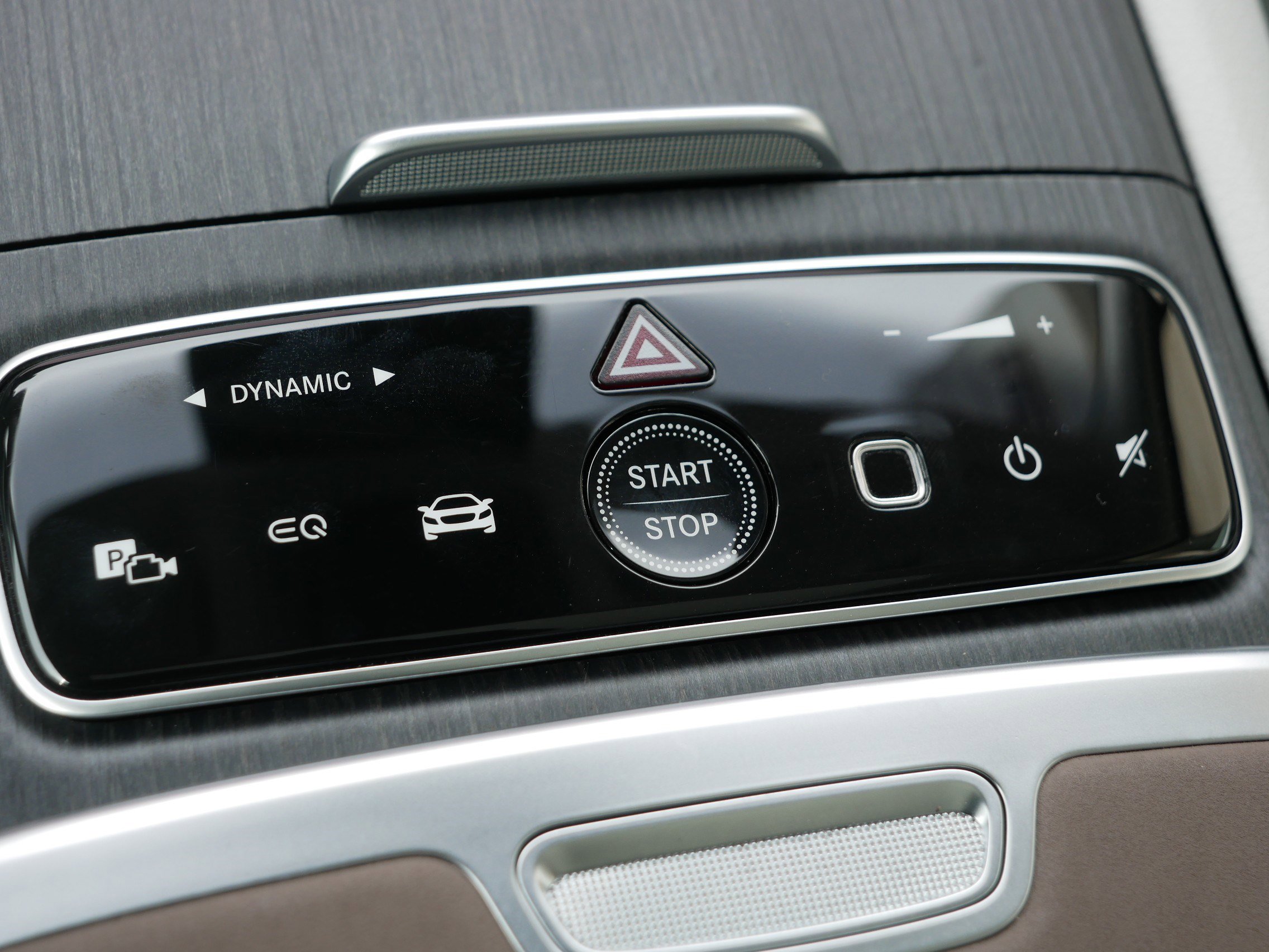 Used 2023 Mercedes-Benz EQS 580 4MATIC SUV image 28