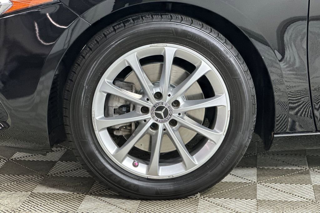Certified 2019 Mercedes-Benz A 220 image 30