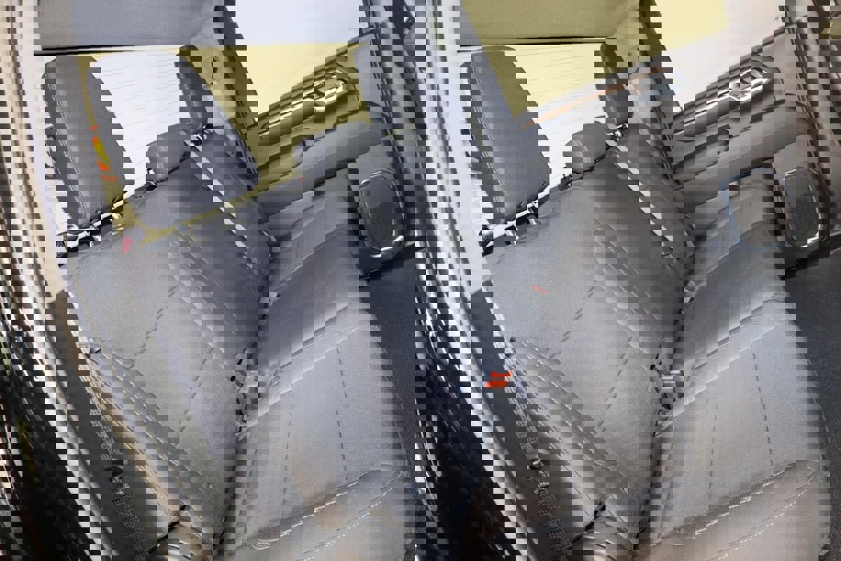 Used 2024 GMC Sierra 3500 SLE w/ SLE Value Package image 31